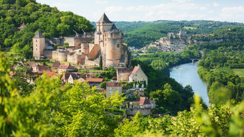 France — image 3